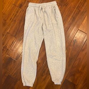 Gray Fabletics sweatpants xs